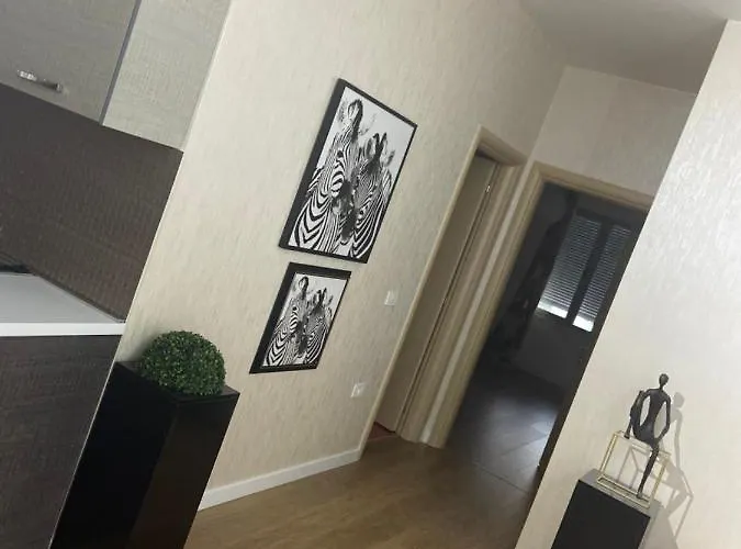Apartamento Mb Luxury Tirana