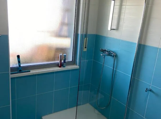 Mb Luxury Apartman Tirana